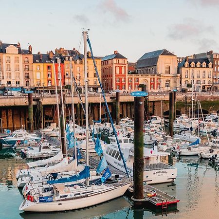 "Hinkley" Centre Ville Place De Parking Prive 디에프 외부 사진