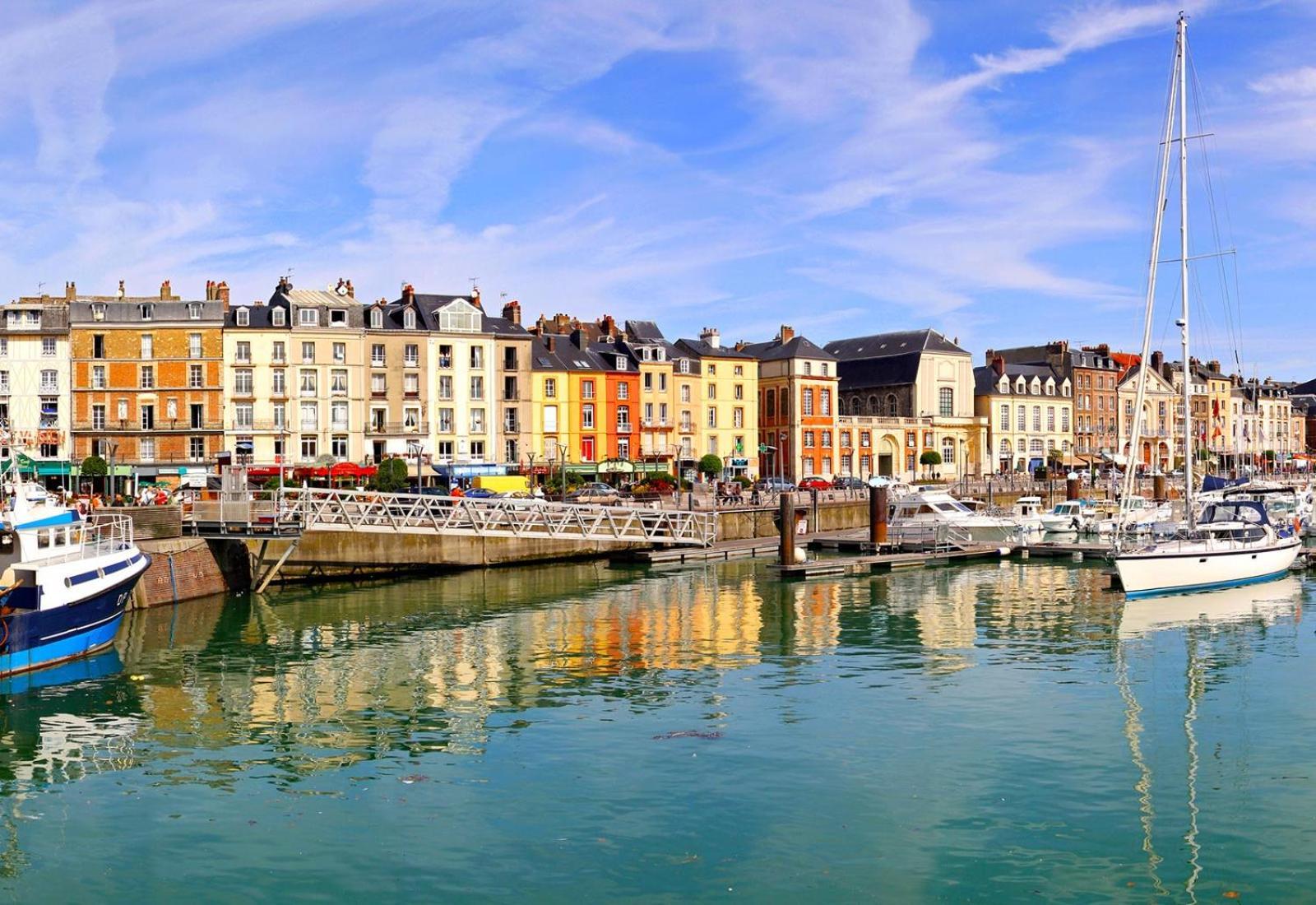 "Hinkley" Centre Ville Place De Parking Prive 디에프 외부 사진